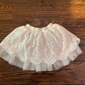 Mae Li Rose Cream Size 7 Skirt